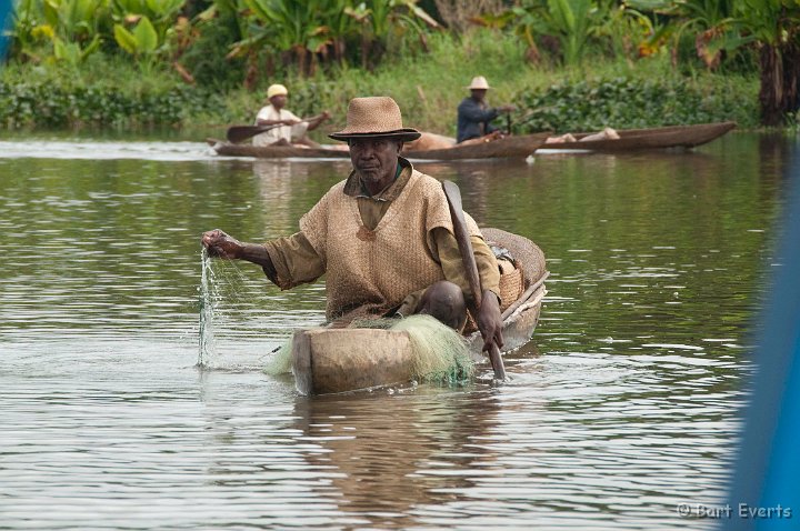 DSC_6690.jpg - Fisherman in the Pangalanes