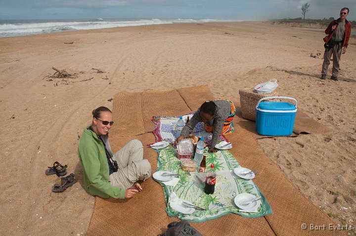 DSC_6767.jpg - Lunch at the beach