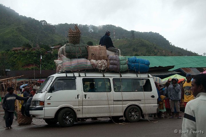 DSC_6661.jpg - local transport