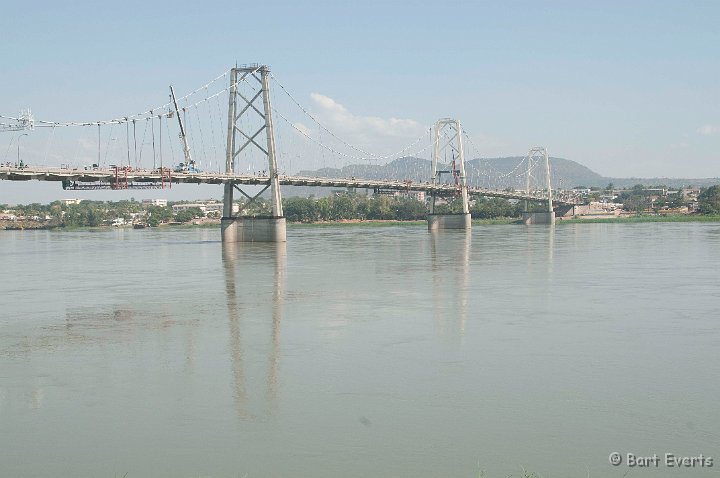 DSC_2714.jpg - Bridge over the Zambezi