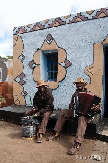 DSC_1742.jpg - visit to Basotho Cultural Village