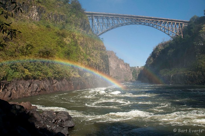 DSC_4012.jpg - Rainbow over the Bridge connecting Zambia and Zimbabwe