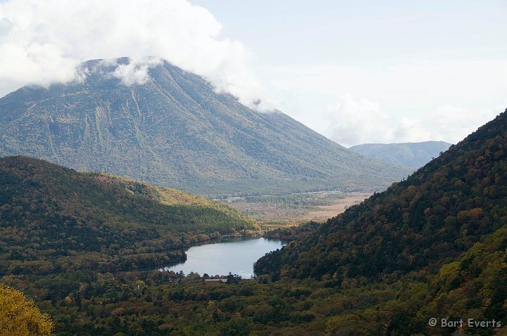 DSC_5316.jpg - Yumoto lake