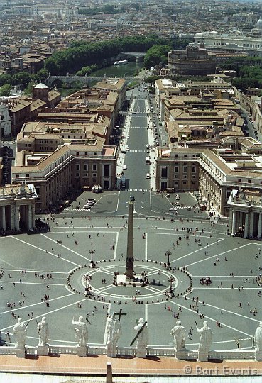 Scan10121.jpg - View from the dome over the square