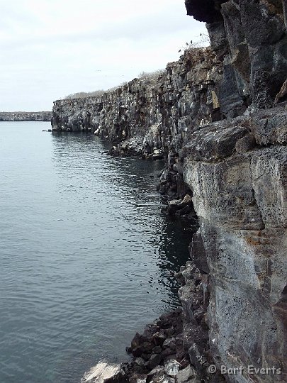 DSC_8676k.jpg - Cliffs close to Prince Philips steps