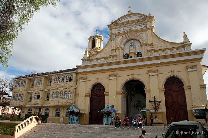 DSC_9568.JPG - On of the old churches in Loja