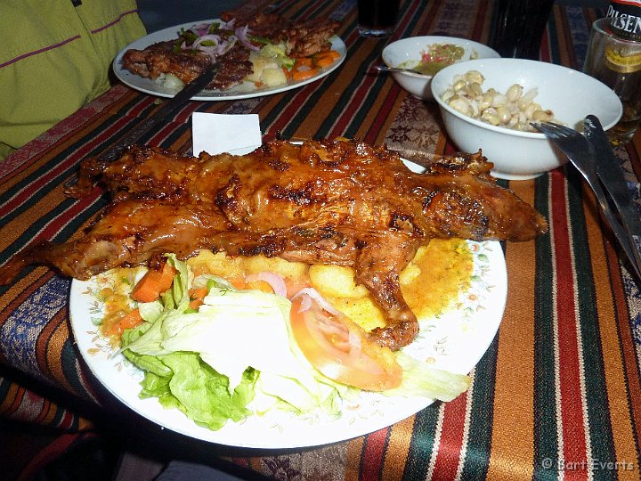 DSC_9602.jpg - Cuy Chactado: Grilled Guineepig, a specialty of the region