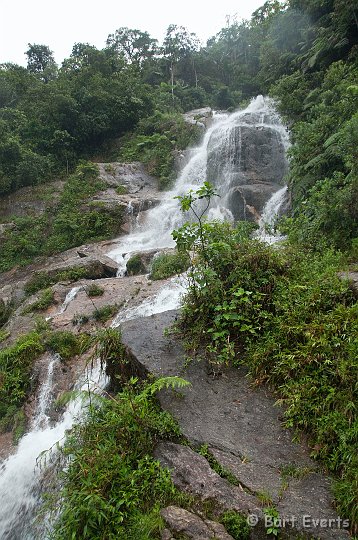 DSC_9571.JPG - waterfall in lower part: Zamora