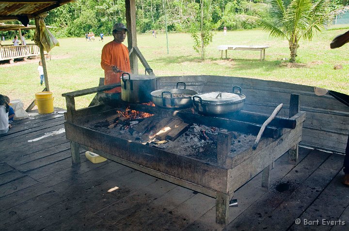 eDSC_0077.JPG - Big lunch for the whole village